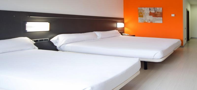B&B Hotel Barcelona روبي المظهر الخارجي الصورة